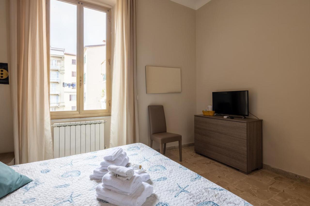 Blu Sea Rooms La Spezia Exterior photo